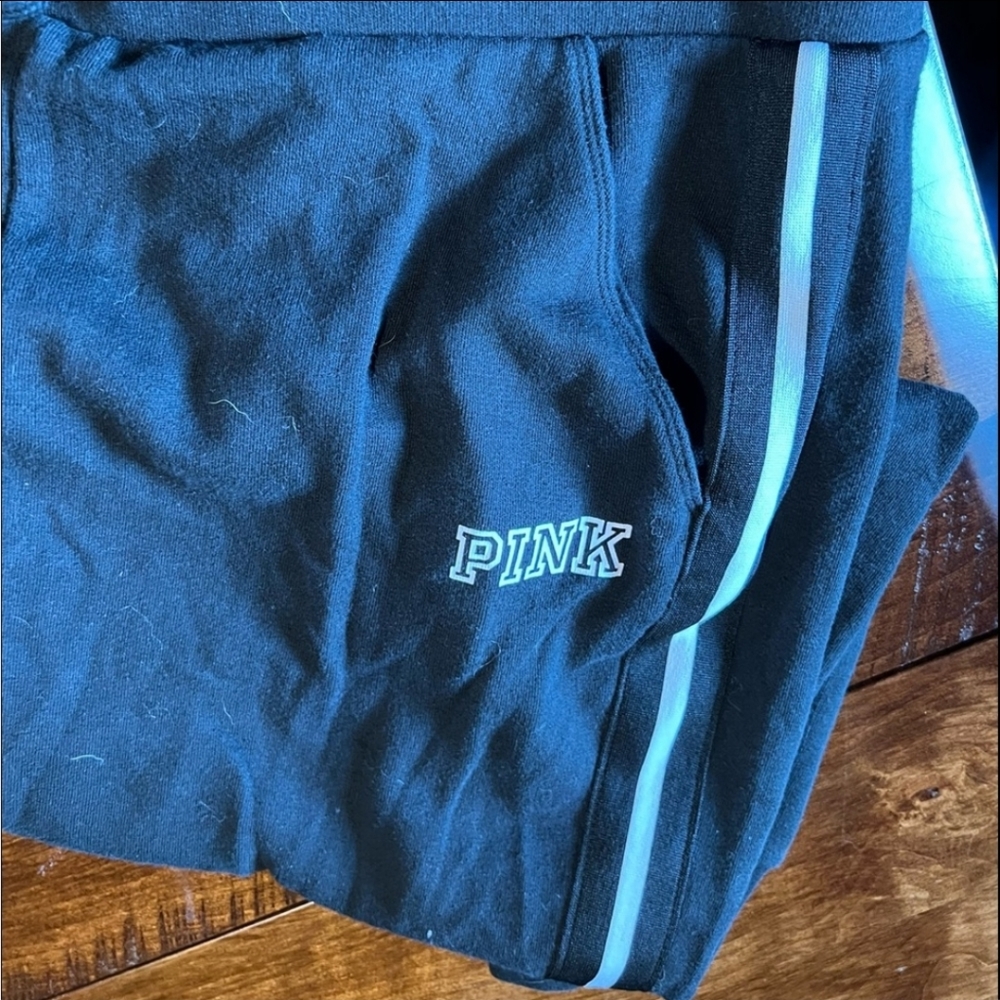 PINK Victoria's Secret Jogger Pants - Picture 2 of 4